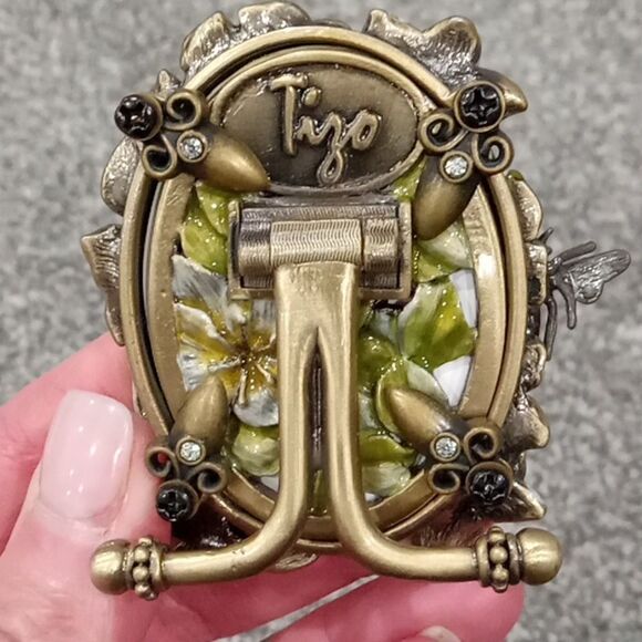 Pair of 2 Tizo design picture frames Lady Bug & Bee with Floral  Foliage NWT - Picture 6 of 6